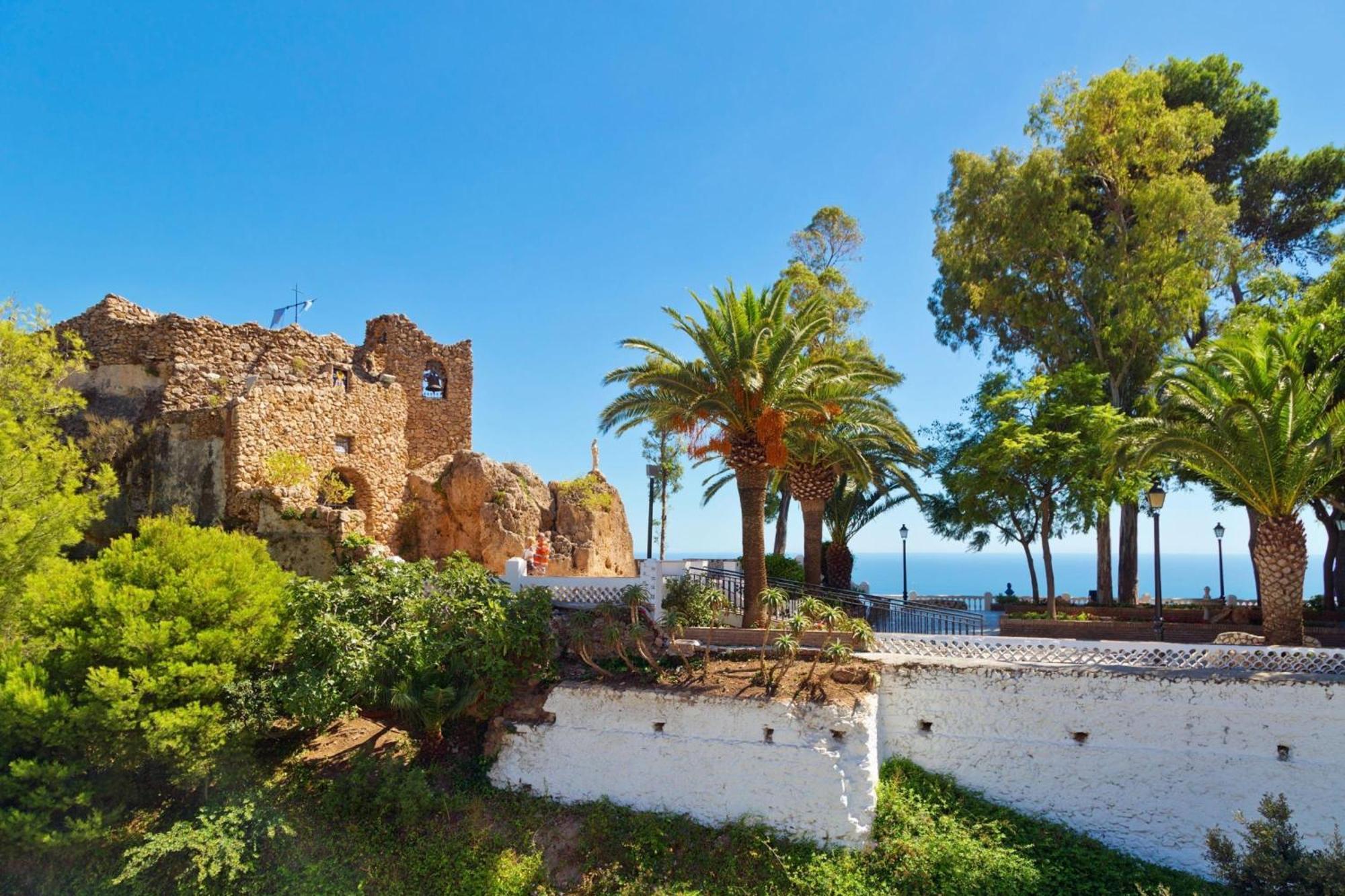 Puerta Del Mar Penthouse Beachfront - Happy * Sitio de Calahonda