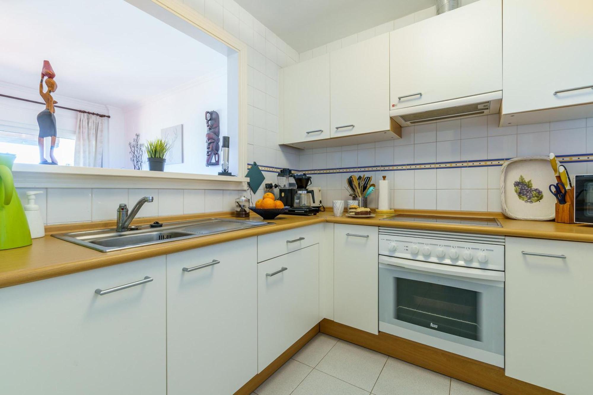 Puerta Del Mar Penthouse Beachfront - Happy Sitio de Calahonda