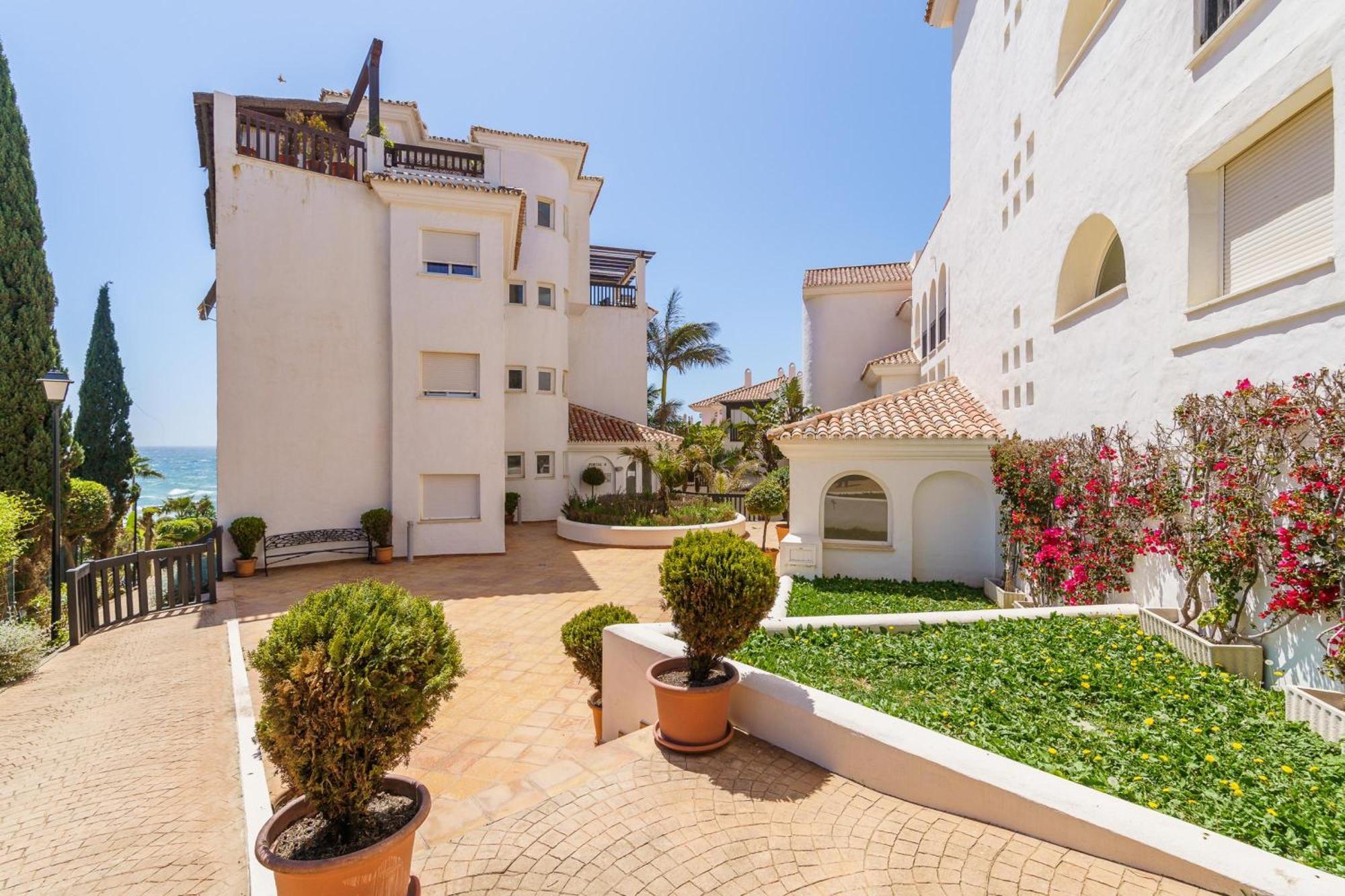 Holiday home Puerta Del Mar Penthouse Beachfront - Happy